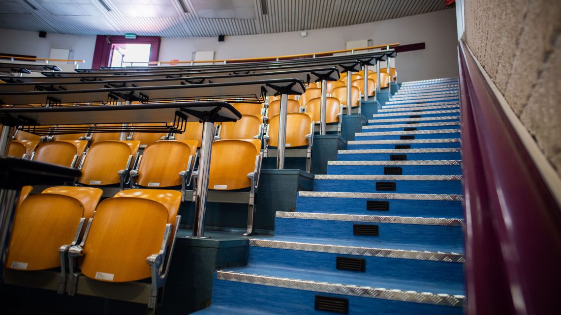 Lectures modalities for the all students (including first year students)(second semester a.y. 2020-2021) Lectures modalities for the all students (including first year students)(second semester a.y. 2020-2021)